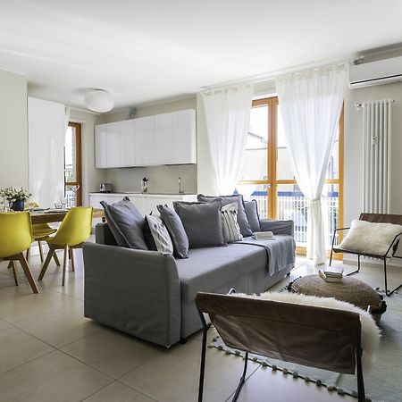 Navigli - Rentclass Adelia Apartment Milano Ngoại thất bức ảnh