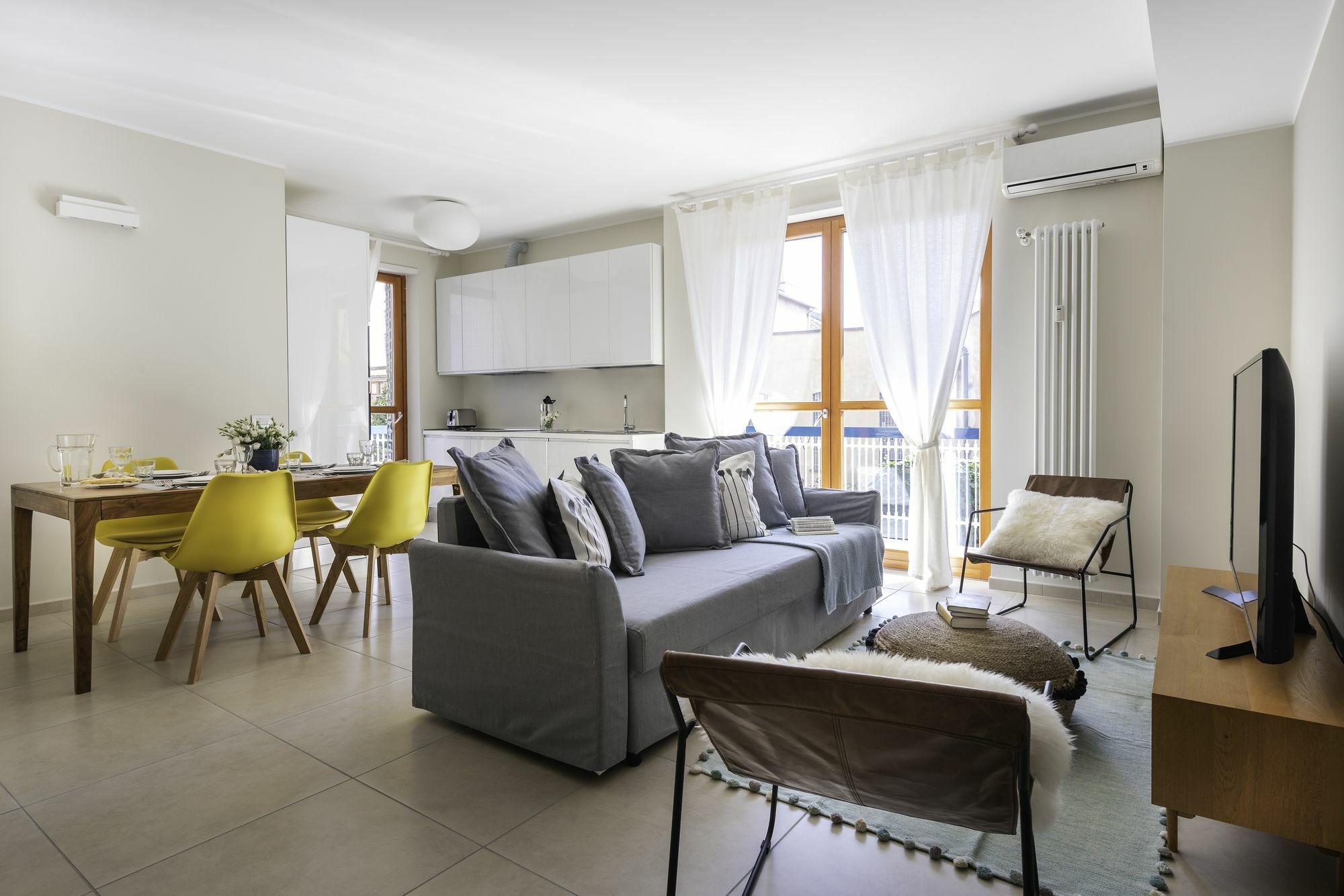 Navigli - Rentclass Adelia Apartment Milano Ngoại thất bức ảnh